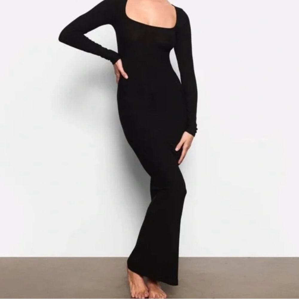 Skims soft lounge long sleeve dress small onyx NWT